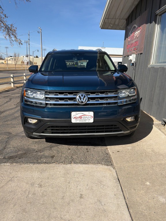 2018 Volkswagen Atlas Image 2