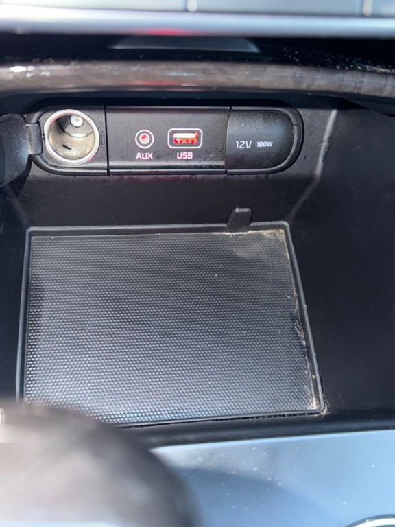 2016 Kia Sorento Image 13