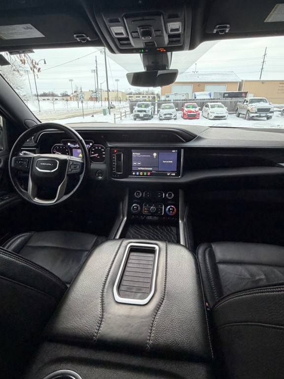 2021 GMC Yukon Image 5