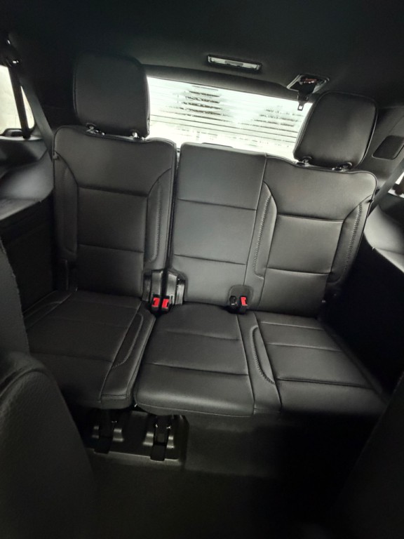 2021 GMC Yukon Image 12