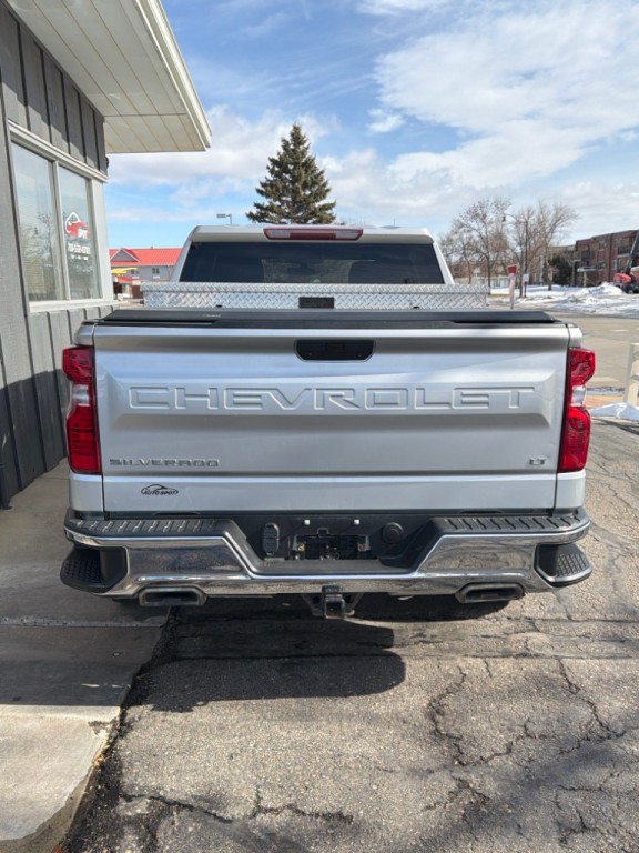 2019 Chevrolet Silverado 1500 Image 3