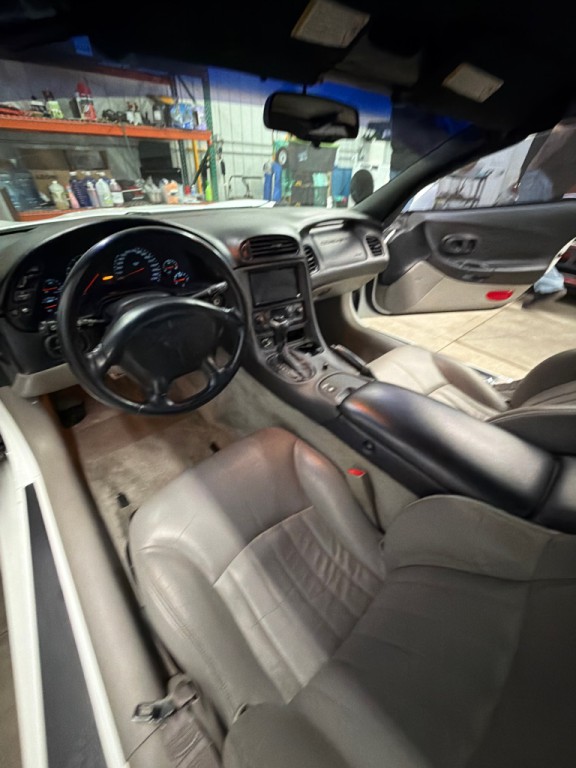 1999 Chevrolet Corvette Image 6