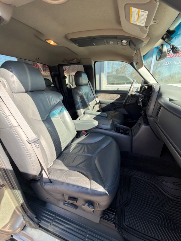 2001 GMC Sierra Image 13