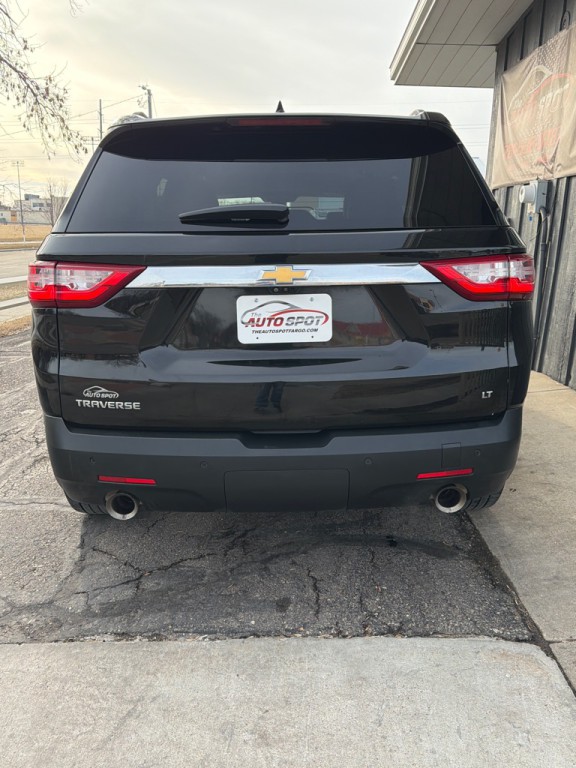 2021 Chevrolet Traverse Image 3