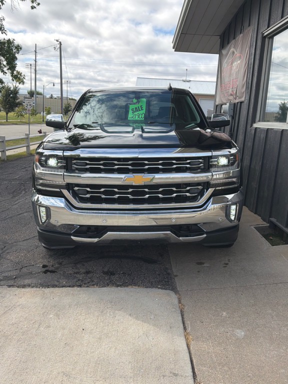 2016 Chevrolet Silverado 1500 Image 1