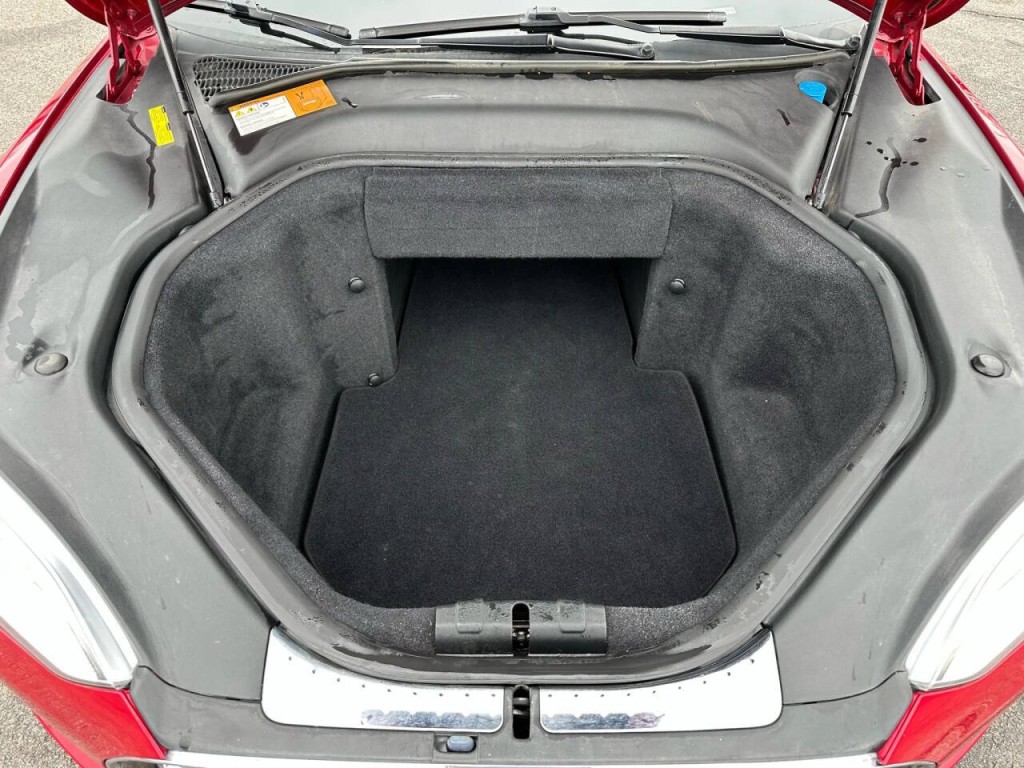 2013 Tesla Model S Image 19