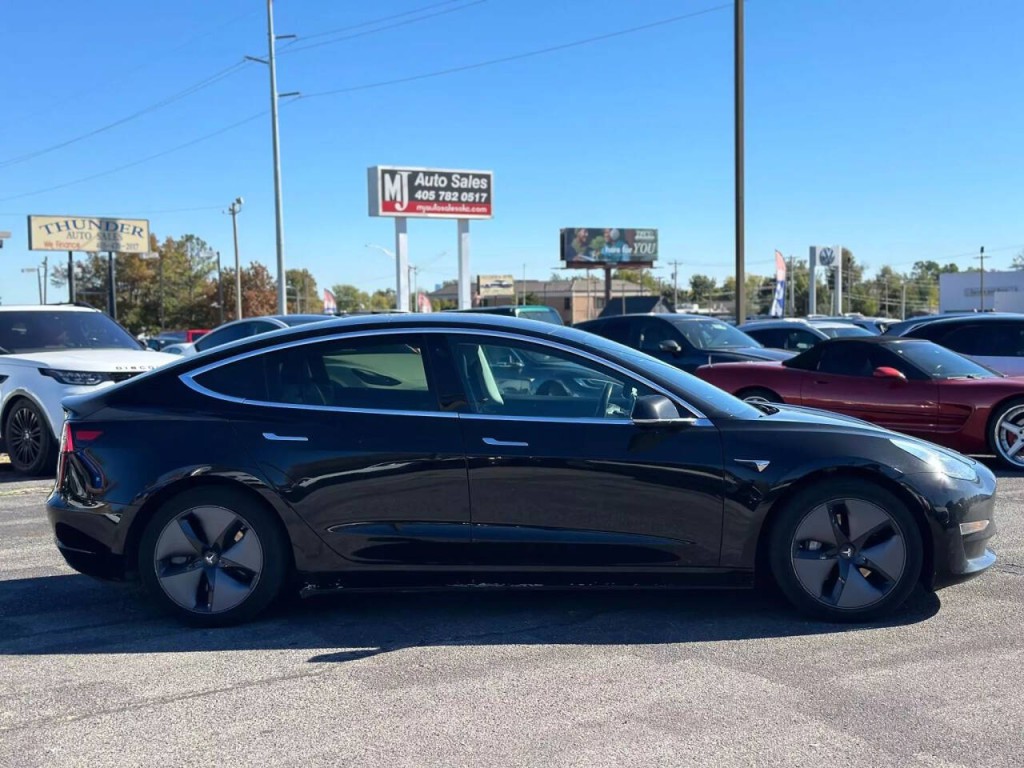 2019 Tesla Model 3 Image 6