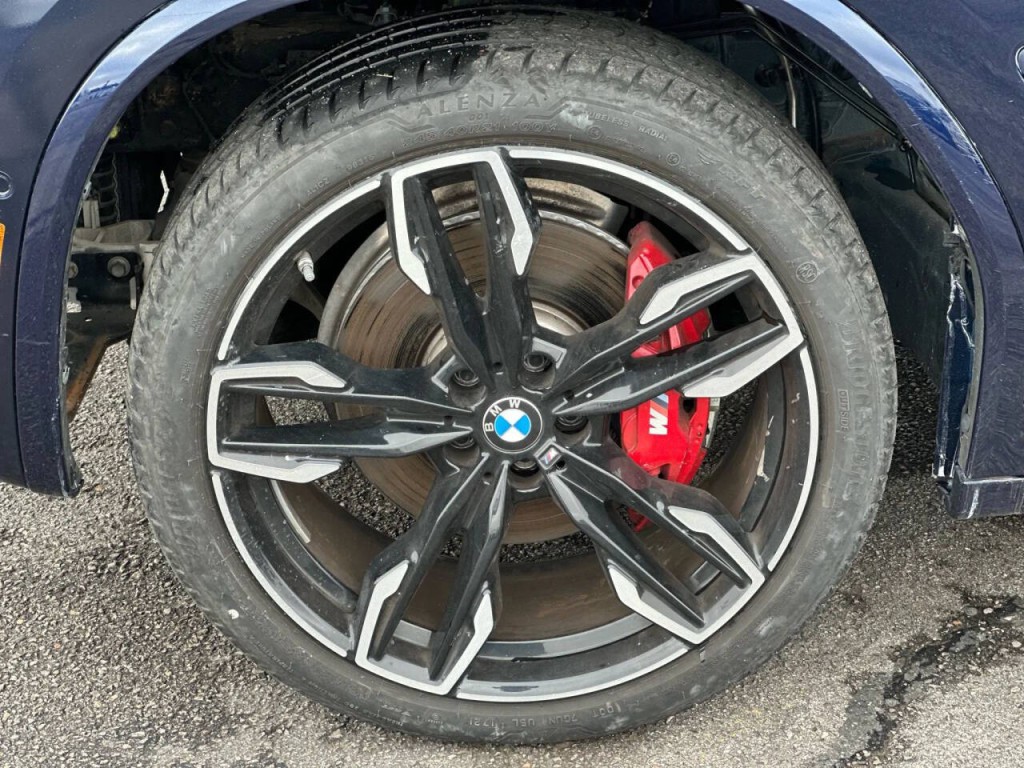 2022 BMW X4 Image 26