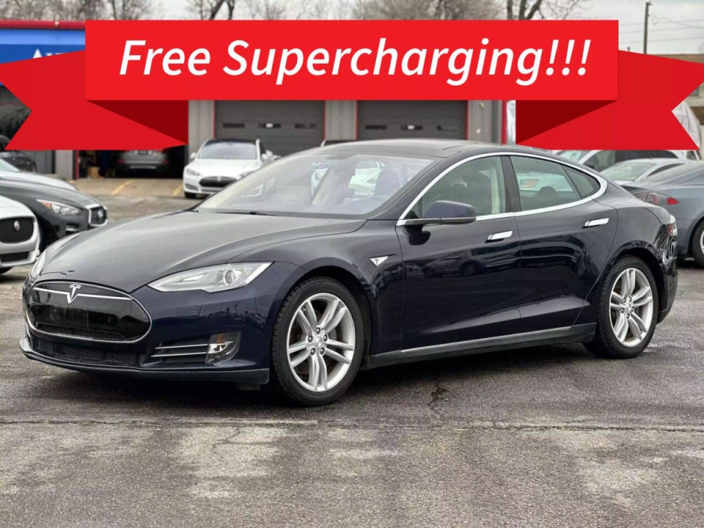 2014 Tesla Model S Image 2