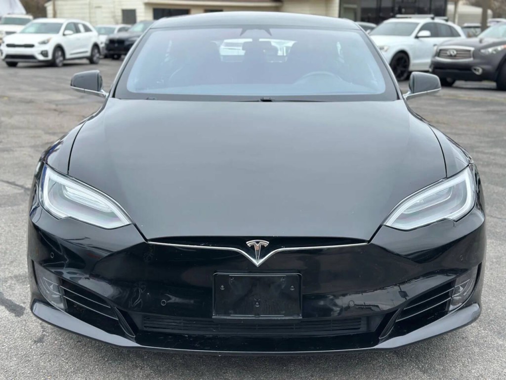 2017 Tesla Model S Image 5