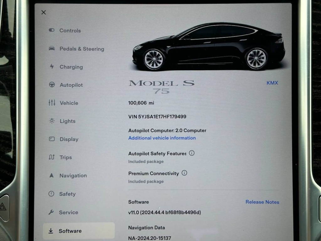 2017 Tesla Model S Image 39