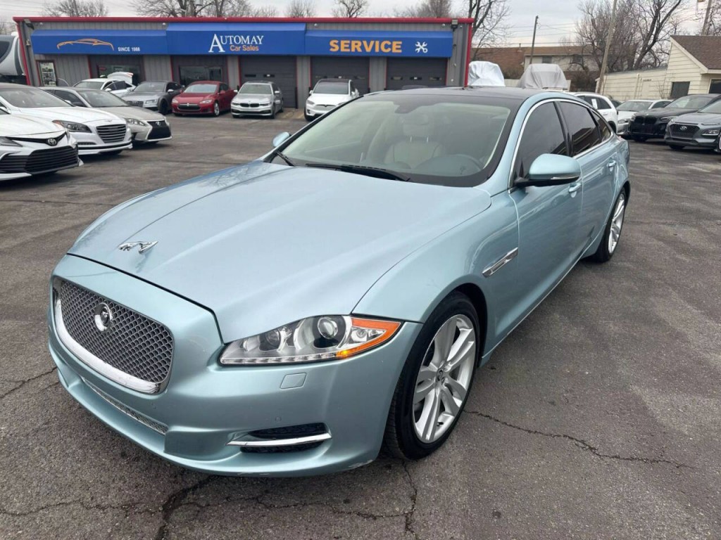 2013 Jaguar XJ Image 50