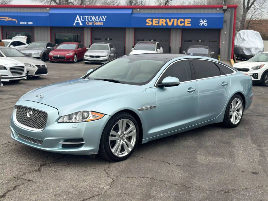 2013 Jaguar XJ Image 64