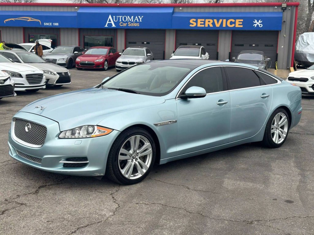 2013 Jaguar XJ Image 66
