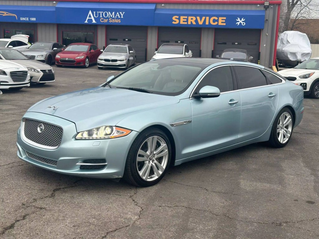 2013 Jaguar XJ Image 70