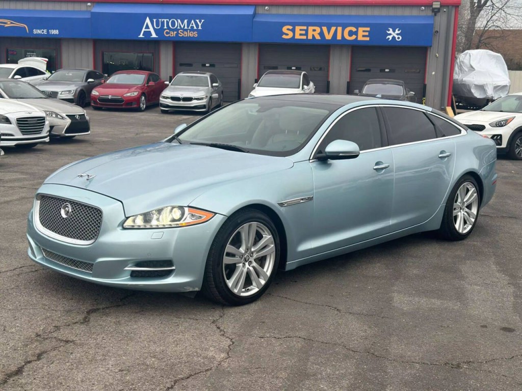 2013 Jaguar XJ Image 71