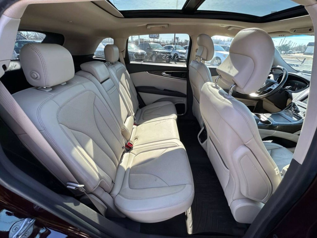 2019 Lincoln Nautilus Image 14