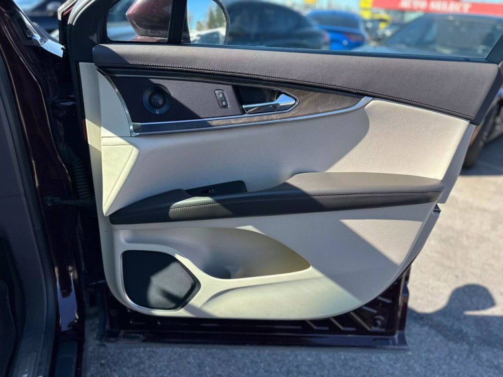 2019 Lincoln Nautilus Image 23
