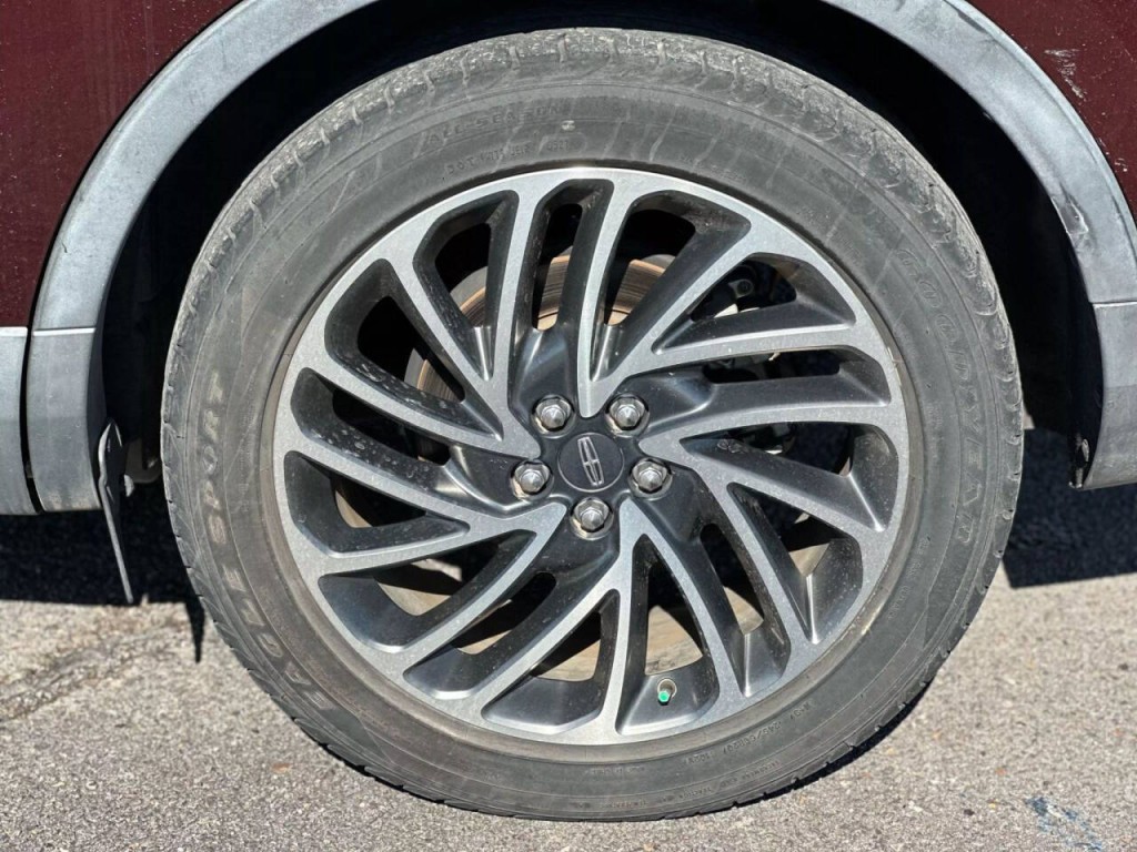 2019 Lincoln Nautilus Image 27