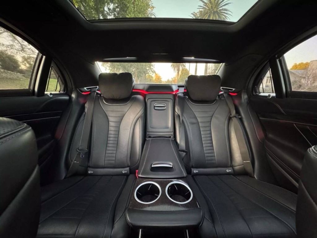 2016 Mercedes-Benz S-Class Image 18