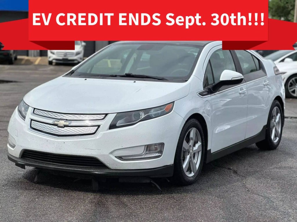 2012 Chevrolet Volt Image 1