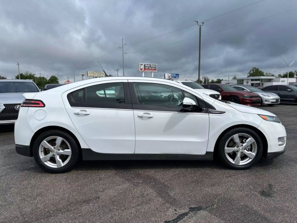 2012 Chevrolet Volt Image 6