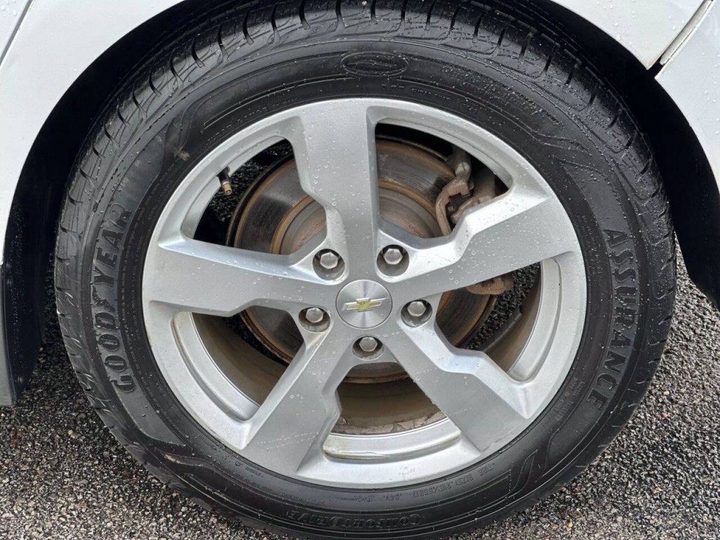 2012 Chevrolet Volt Image 25