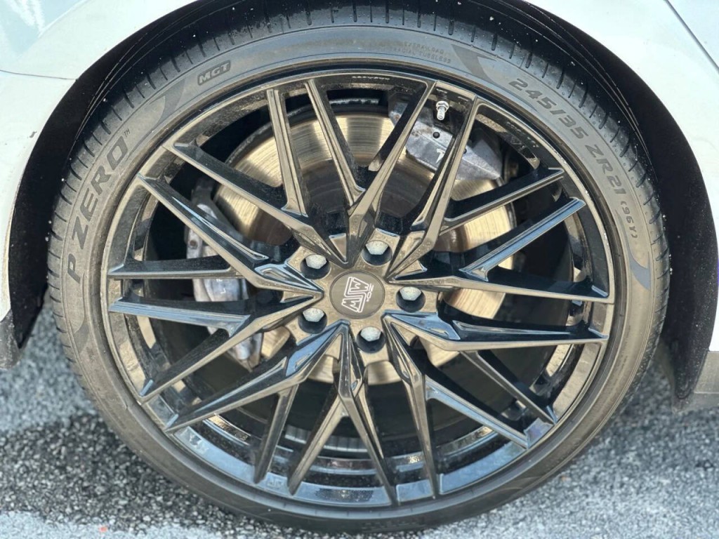 2014 Tesla Model S Image 27