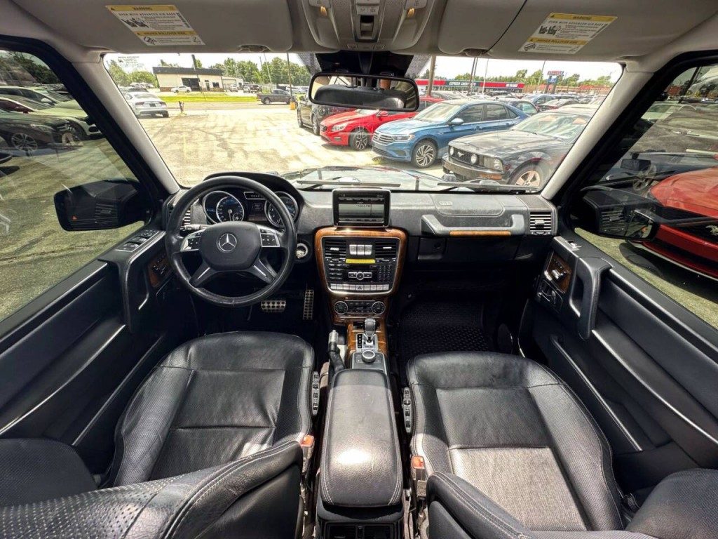 2015 Mercedes-Benz G-Class Image 2
