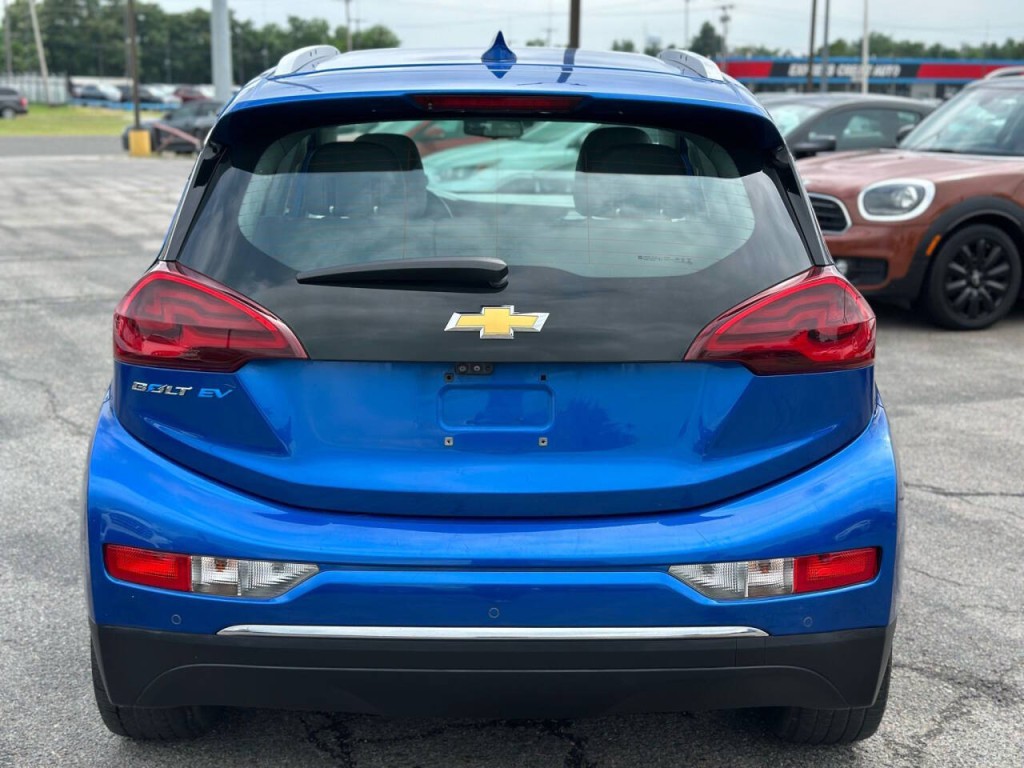 2017 Chevrolet Bolt EV Image 8