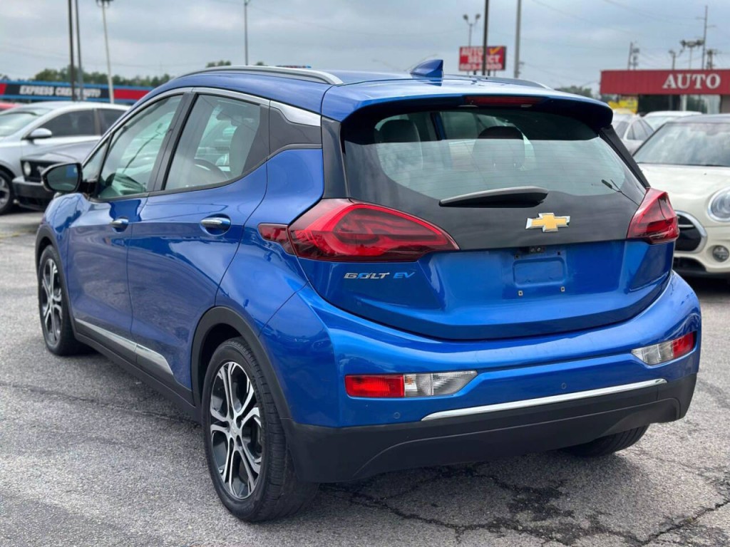2017 Chevrolet Bolt EV Image 9