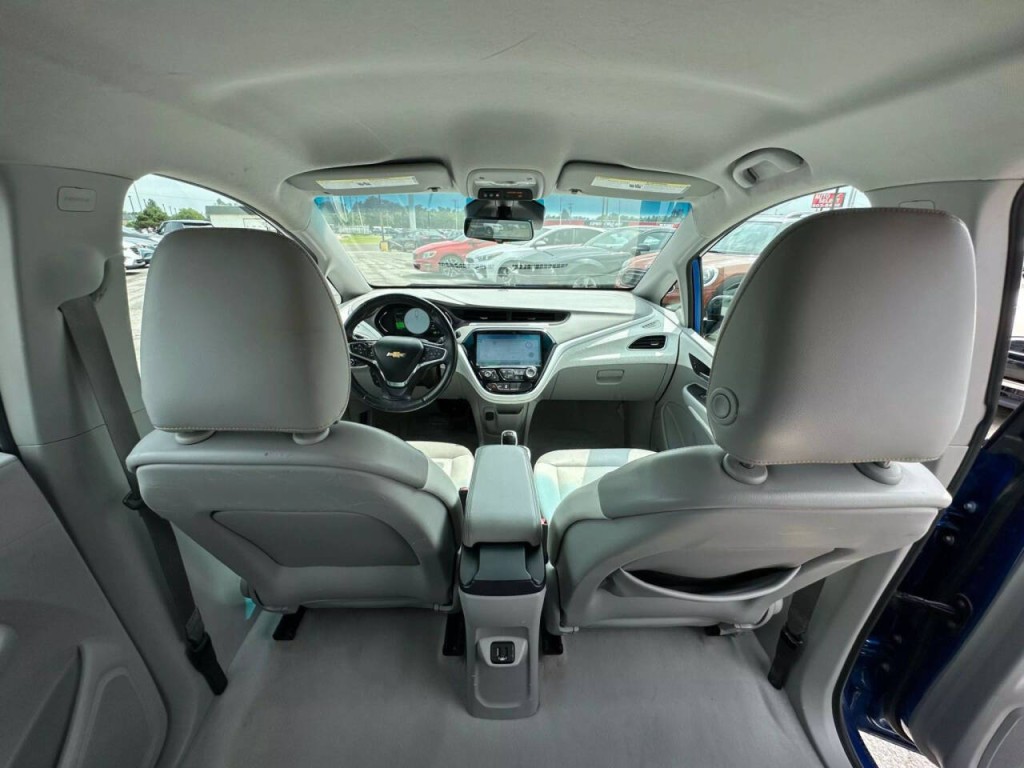 2017 Chevrolet Bolt EV Image 16