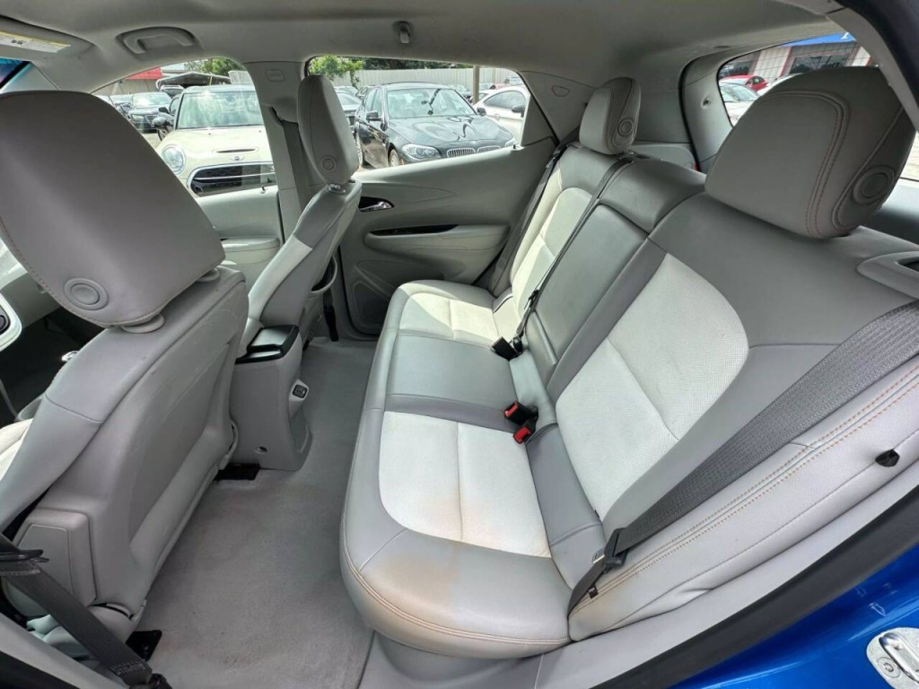 2017 Chevrolet Bolt EV Image 18