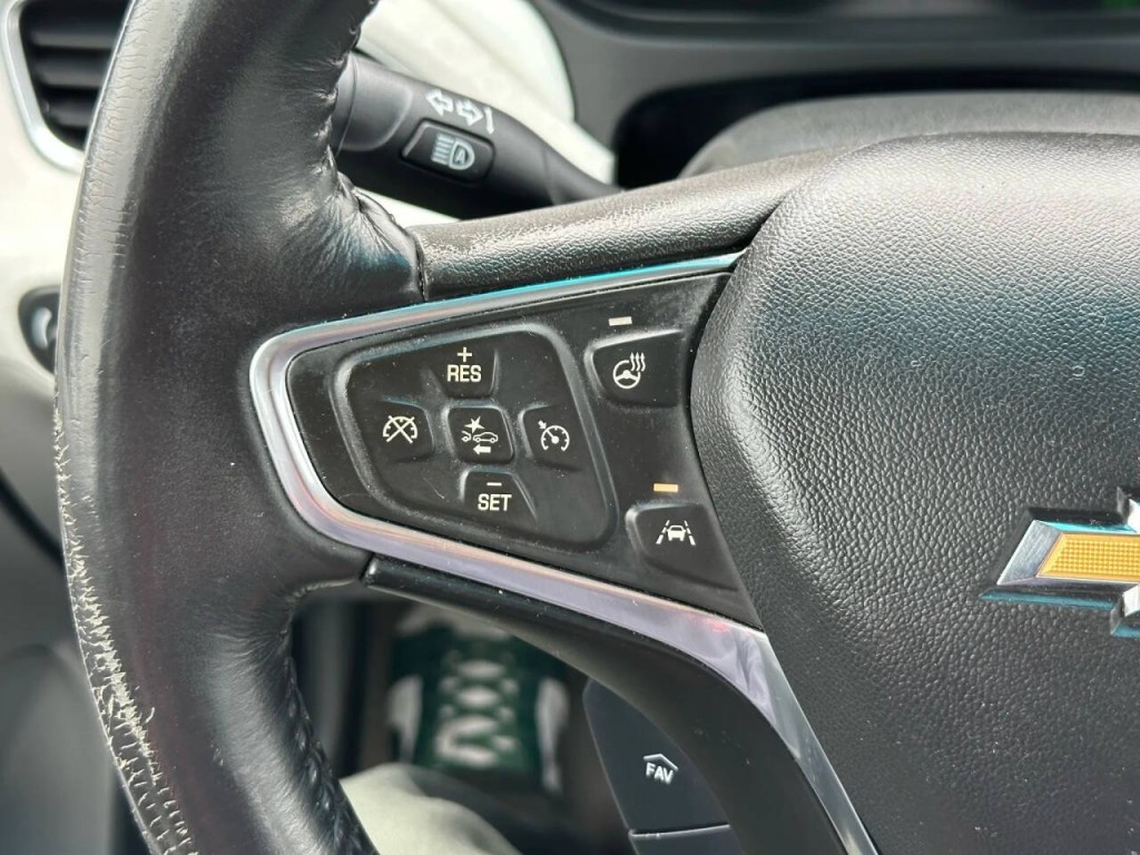 2017 Chevrolet Bolt EV Image 40