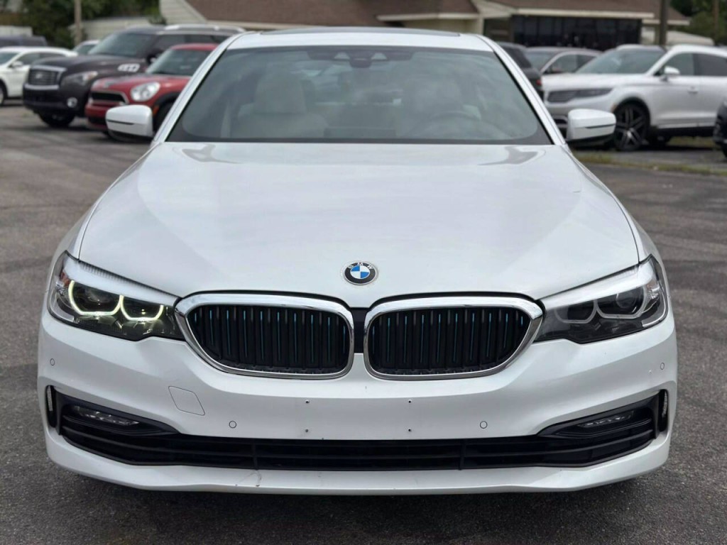 2018 BMW 5 Series Image 4