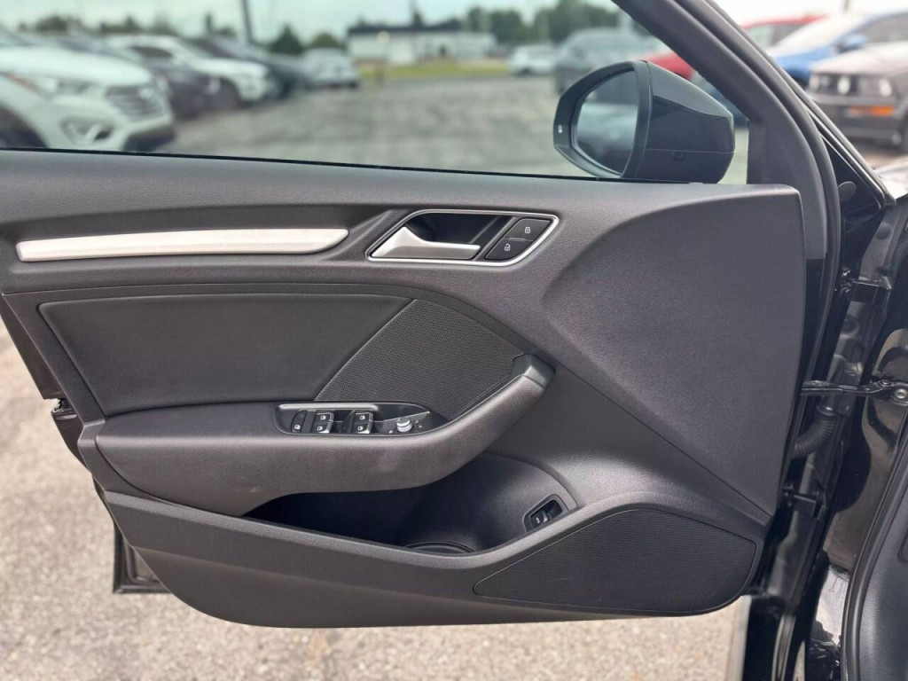 2016 Audi S3 Image 20