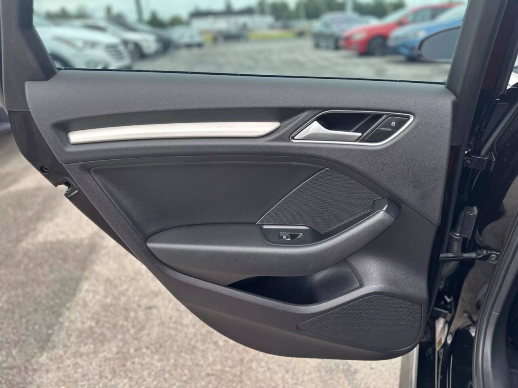 2016 Audi S3 Image 21