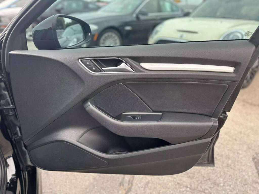 2016 Audi S3 Image 22