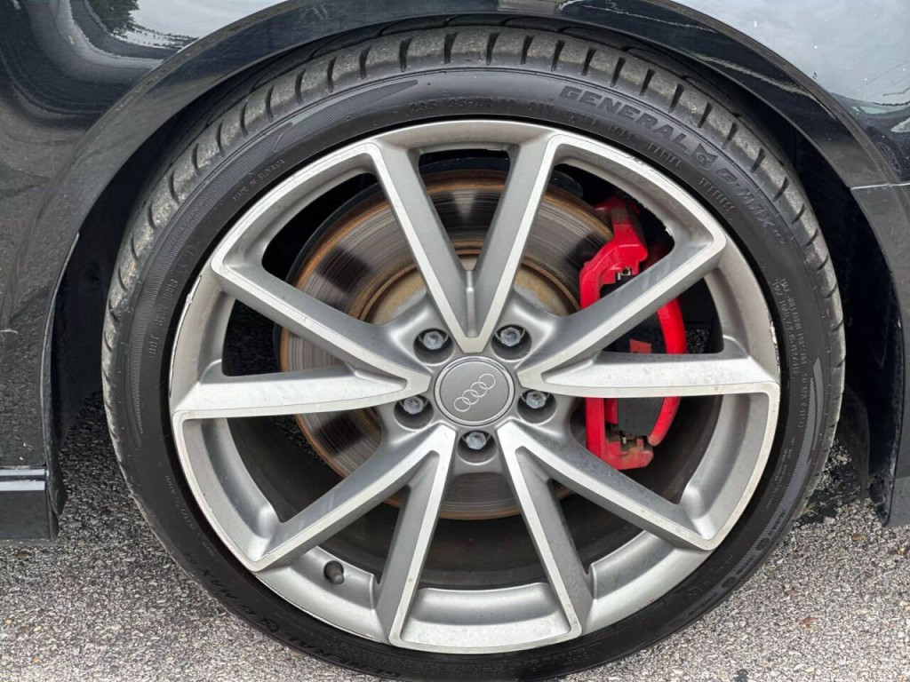 2016 Audi S3 Image 24