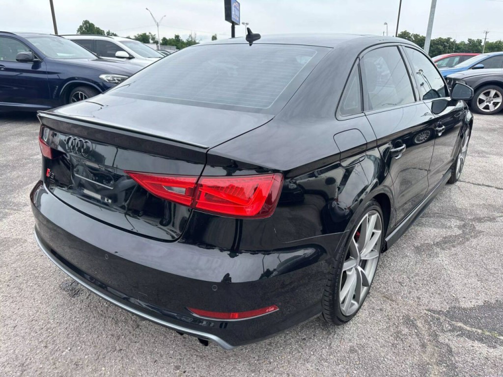 2016 Audi S3 Image 32