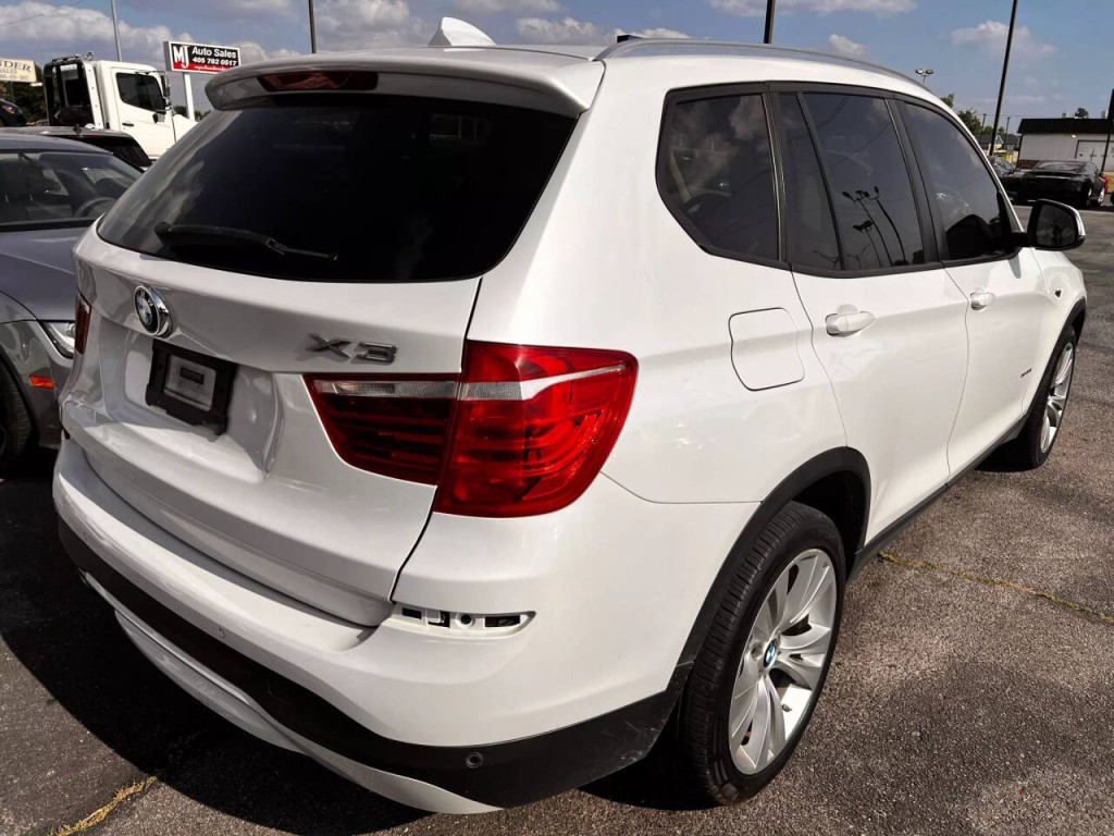 2016 BMW X3 Image 6