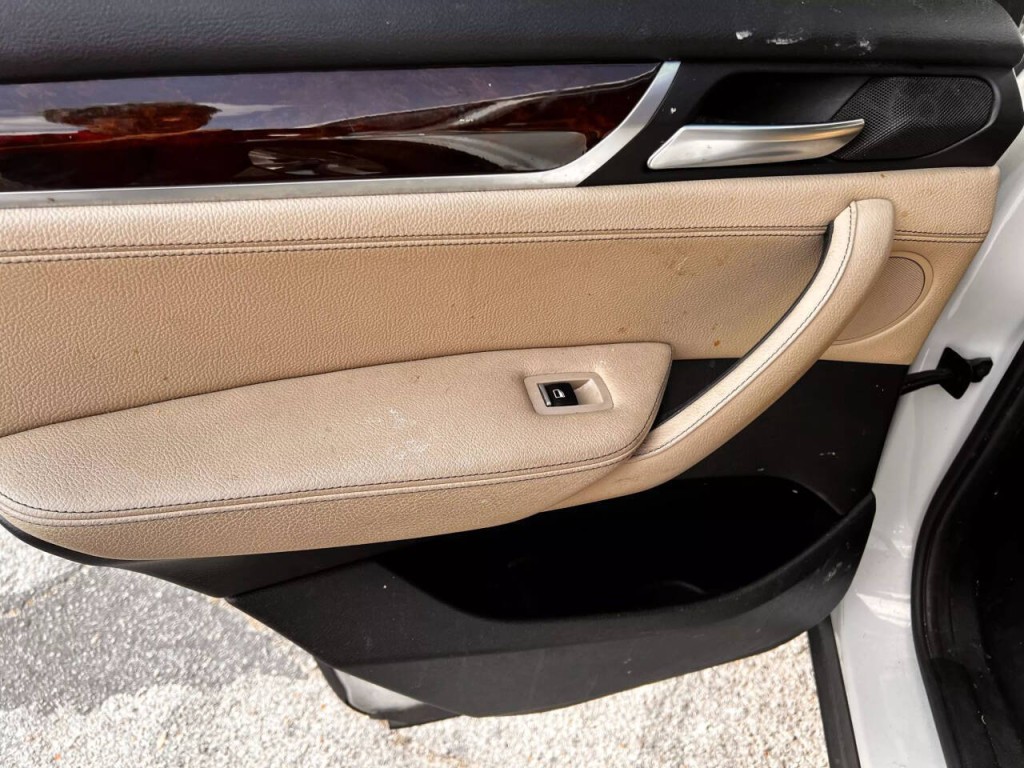 2016 BMW X3 Image 10