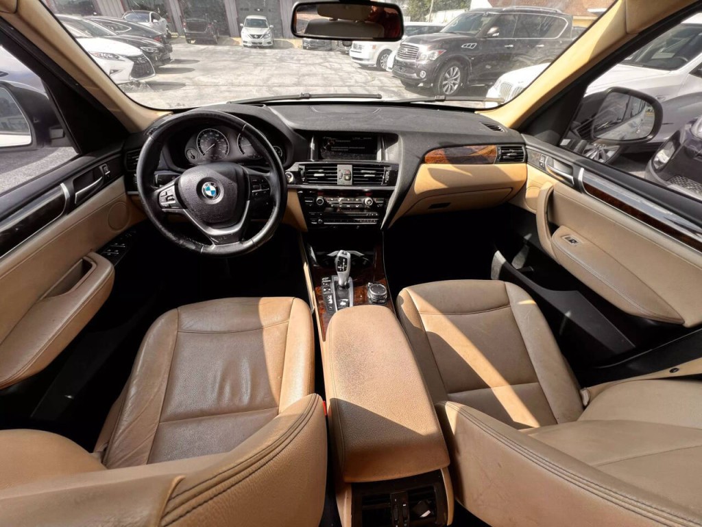 2016 BMW X3 Image 12