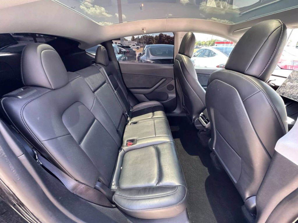 2021 Tesla Model Y Image 14