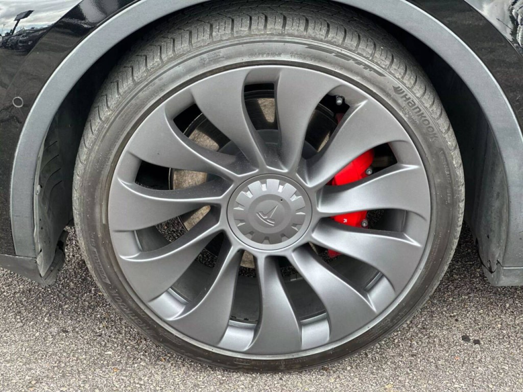 2021 Tesla Model Y Image 26