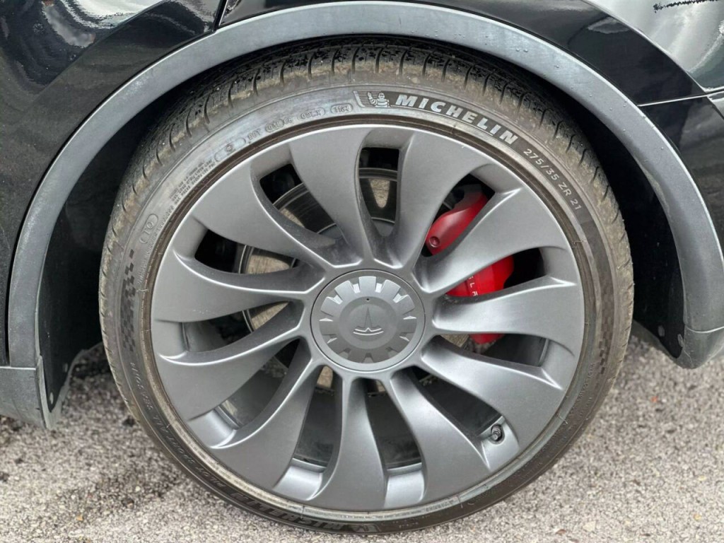 2021 Tesla Model Y Image 27