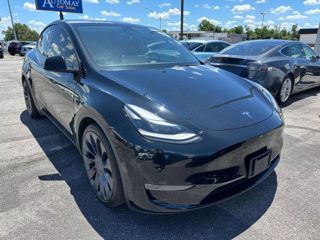 2021 Tesla Model Y Image 30