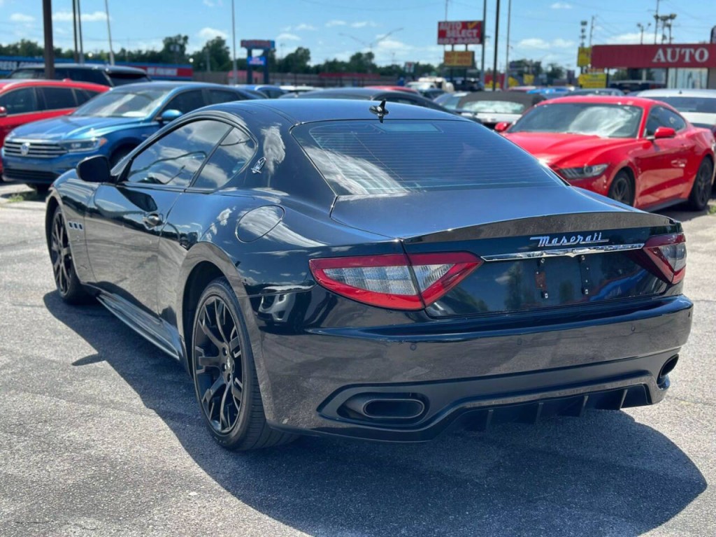2013 Maserati GranTurismo Image 8