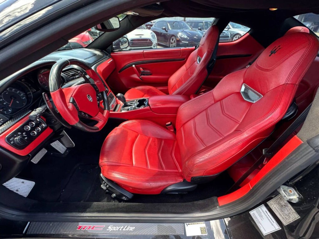 2013 Maserati GranTurismo Image 10