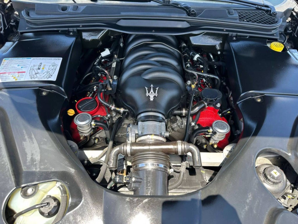 2013 Maserati GranTurismo Image 18